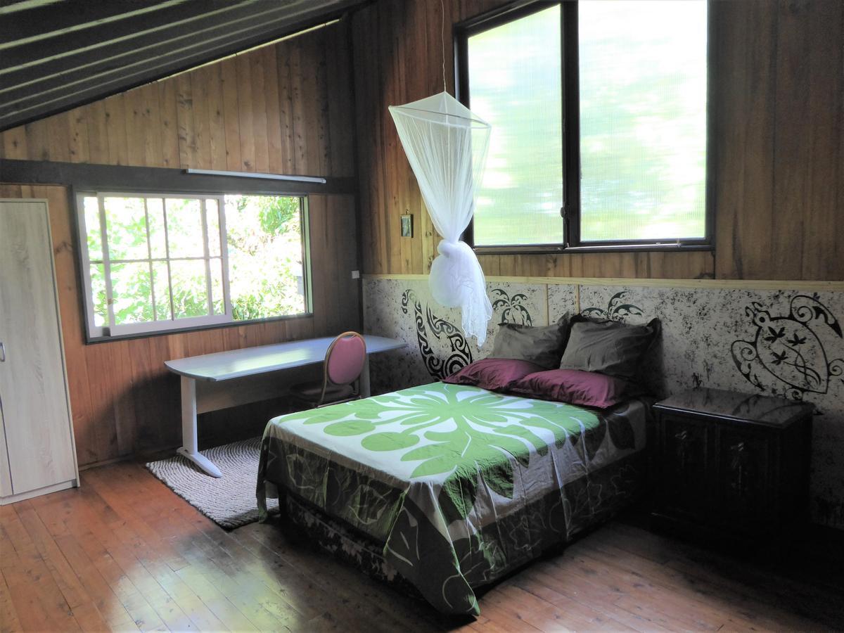 Comfortable Maison Papetoai Buitenkant foto